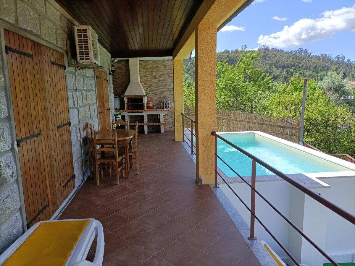 Casa Amarela Da Canicada Holiday home *
